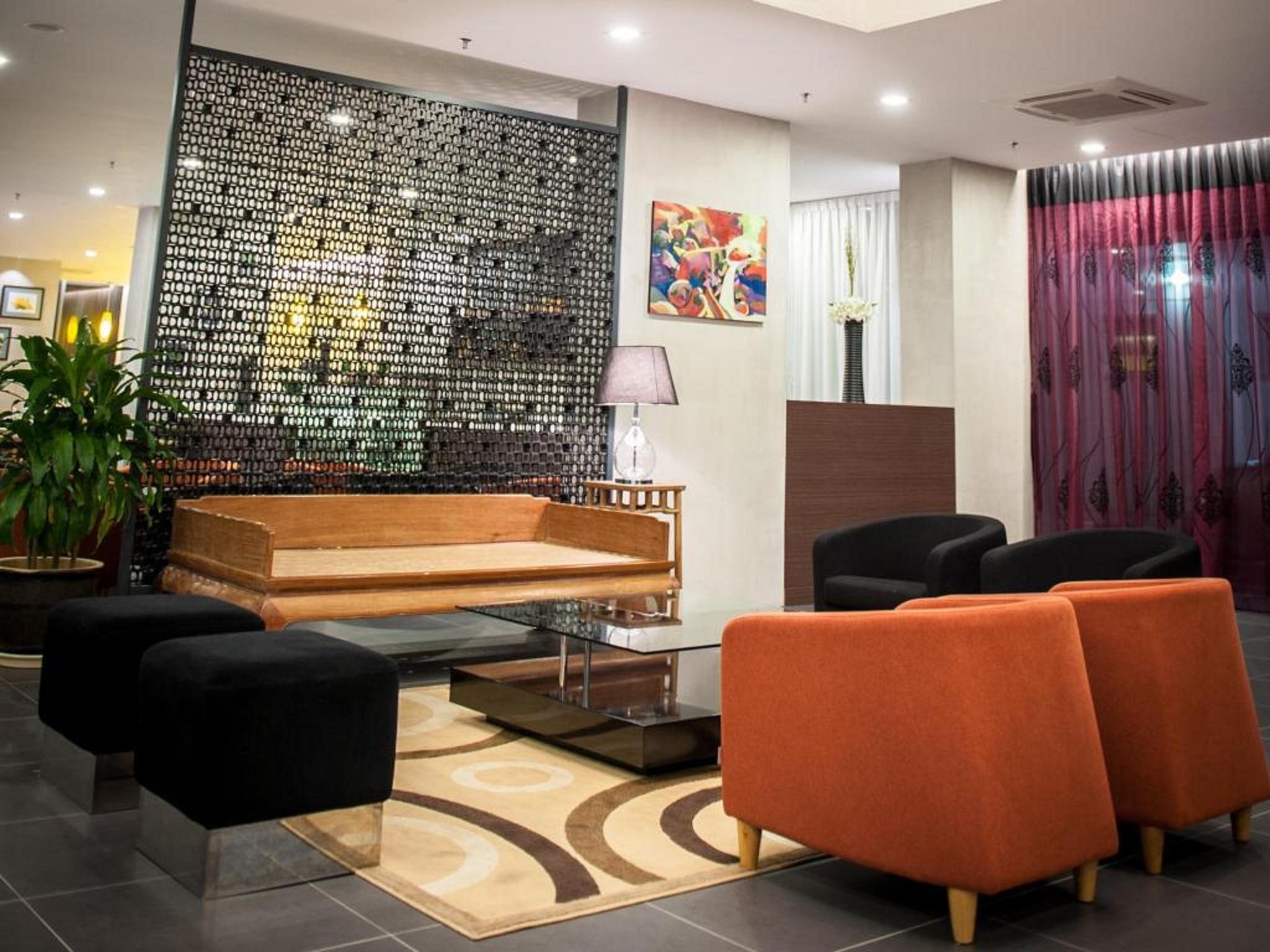 Sky Hotel Kota Kinabalu Kültér fotó