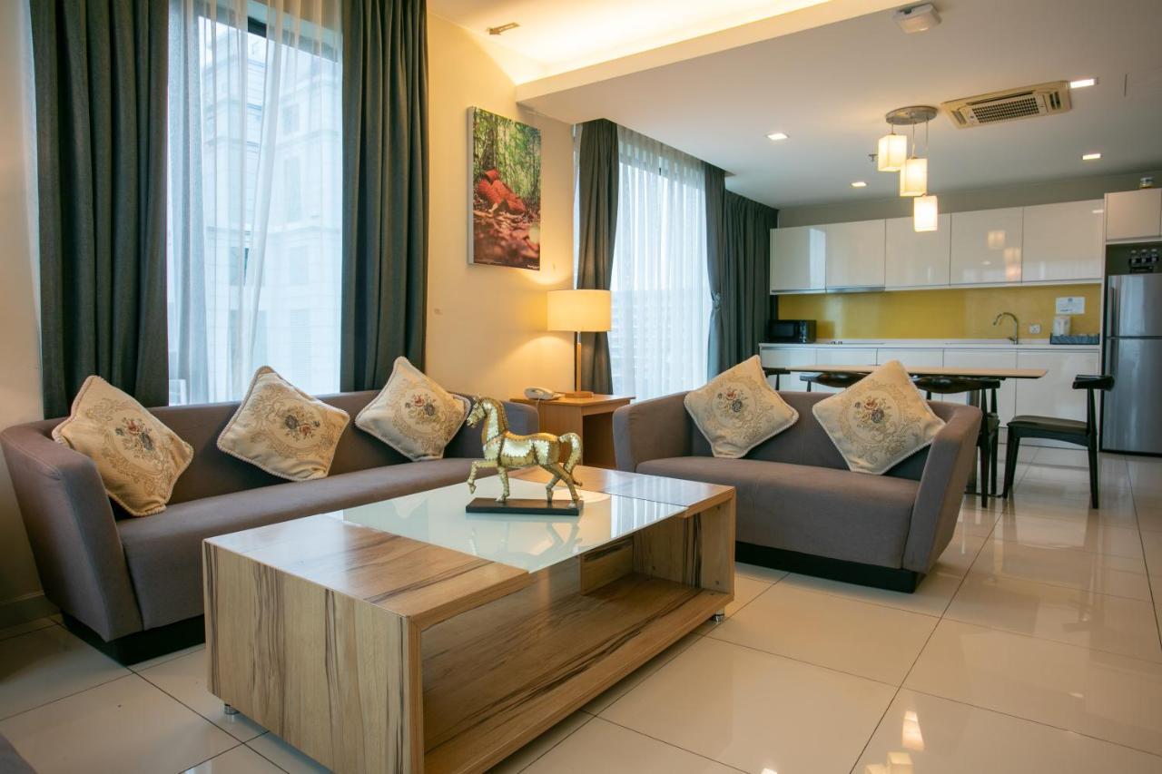Sky Hotel Kota Kinabalu Kültér fotó