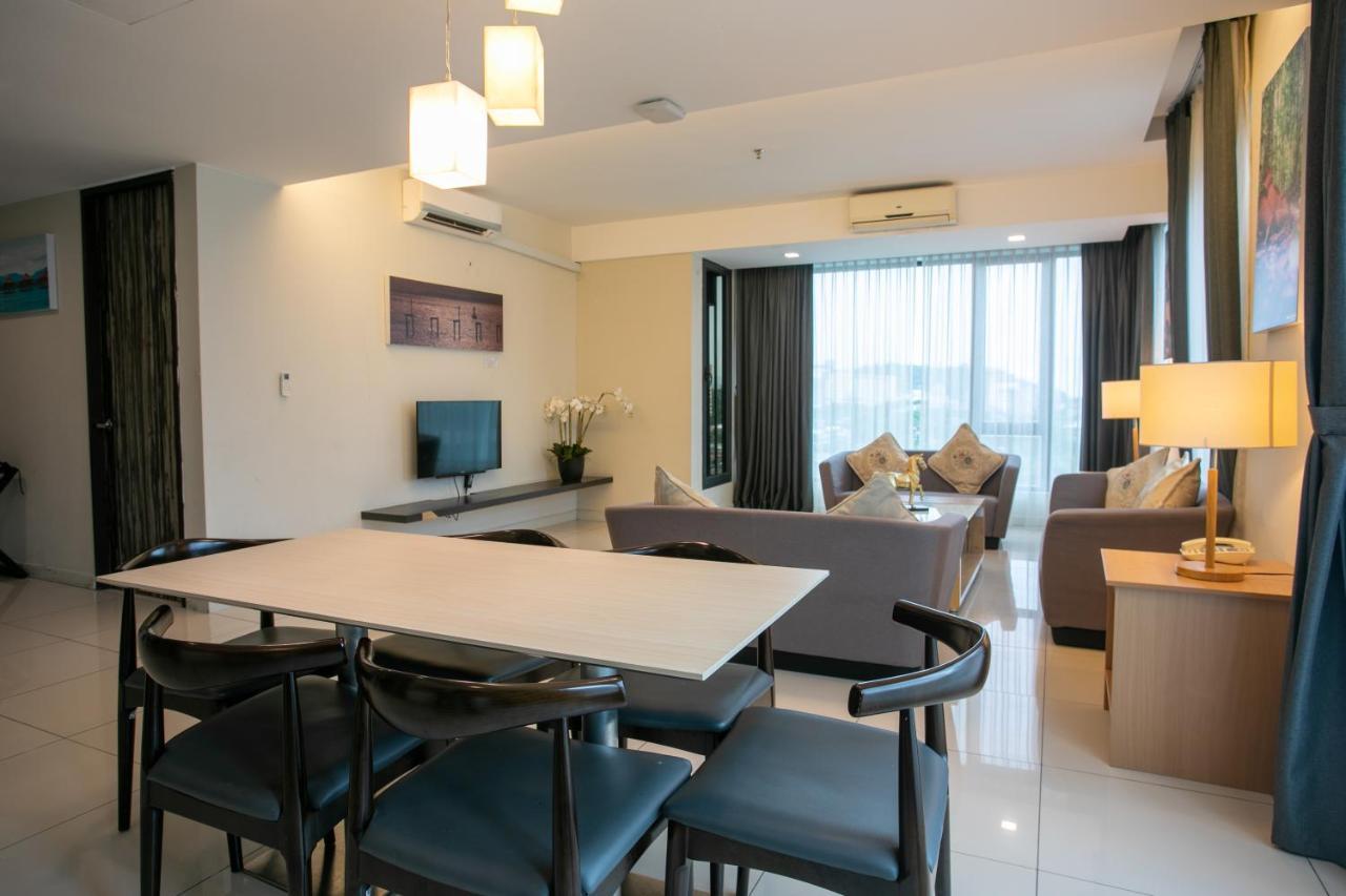 Sky Hotel Kota Kinabalu Kültér fotó
